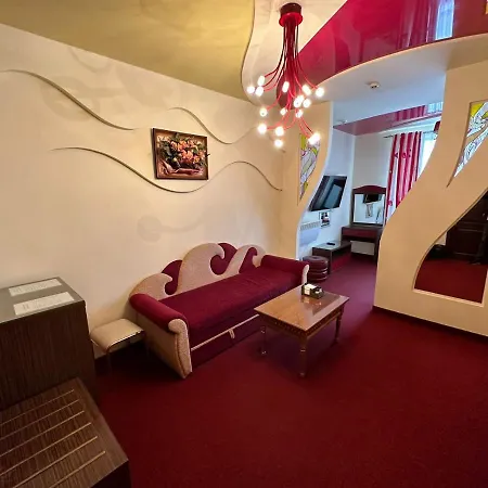 Viktoriya Family Restaurant Complex מלון 4*
